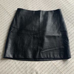 Faux leather mini skirt